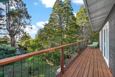 Exterior - 230 Fairlawn Dr, Berkeley, CA 94708 photo 10 of 21