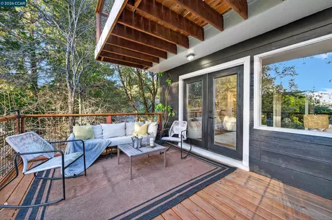 Exterior - 230 Fairlawn Dr, Berkeley, CA 94708 photo 9 of 21