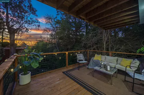 Exterior - 230 Fairlawn Dr, Berkeley, CA 94708 photo 18 of 21
