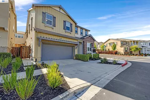 Exterior - 7126 Stags Leap Ln, Dublin, CA 94568 photo 3 of 15