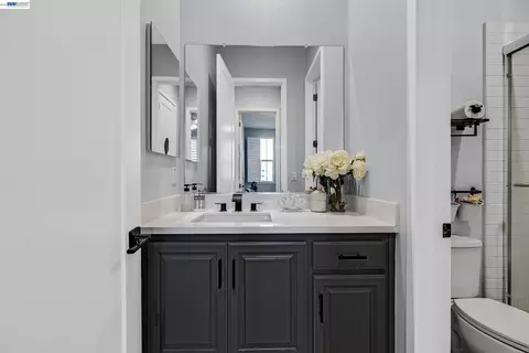 Bath - 7126 Stags Leap Ln, Dublin, CA 94568 photo 1 of 6