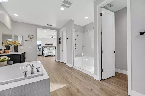 Entry Way - 7126 Stags Leap Ln, Dublin, CA 94568 photo 6 of 6