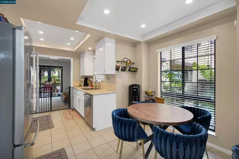 Dining - 14009 Seagate Dr, San Leandro, CA 94577 photo 2 of 2