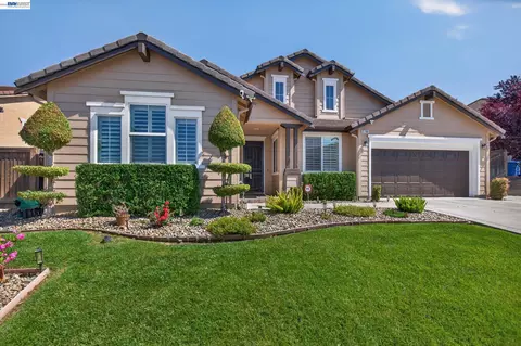 2760 St Andrews Dr, Brentwood, CA 94513