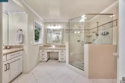 Bath - 3196 Lucas Cir, Lafayette, CA 94549 photo 1 of 4