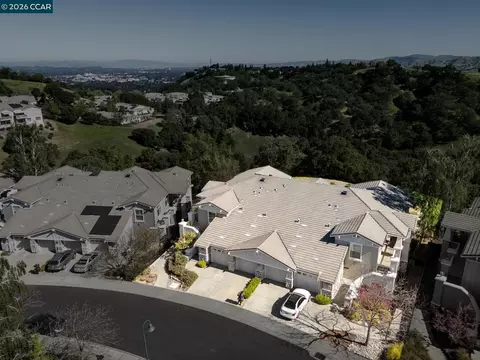 View/Area - 568 High Eagle Ct, Walnut Creek, CA 94595 photo 5 of 7