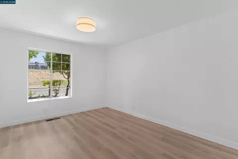 Bedroom - 1229 Jensen Dr, Pittsburg, CA 94565 photo 11 of 12