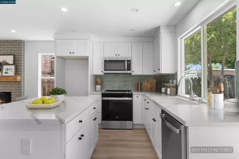 Kitchen - 1229 Jensen Dr, Pittsburg, CA 94565 photo 2 of 5