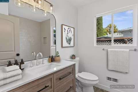 Bath - 1229 Jensen Dr, Pittsburg, CA 94565 photo 5 of 7