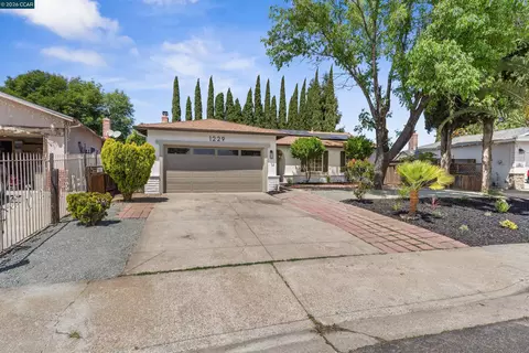 Exterior - 1229 Jensen Dr, Pittsburg, CA 94565 photo 8 of 10