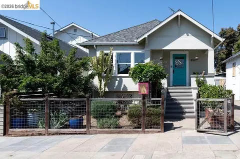 852 46th St, Oakland, CA 94608
