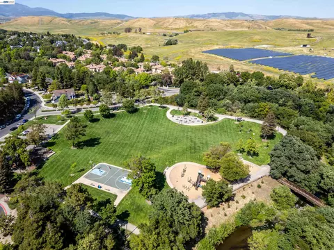 View/Area - 7633 Tuscany Dr, Dublin, CA 94568 photo 9 of 9