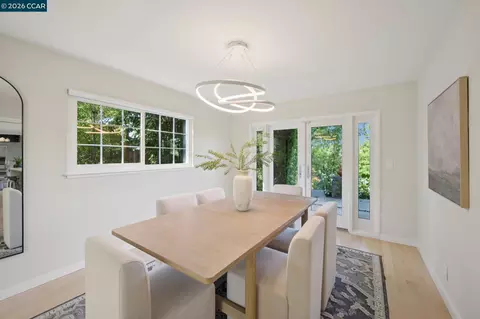 Dining - 145 Danefield Pl, Moraga, CA 94556 photo 1 of 2