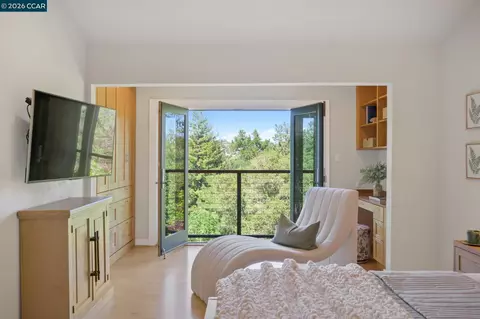 Bedroom - 145 Danefield Pl, Moraga, CA 94556 photo 9 of 10