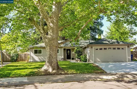 Exterior - 1813 Silverwood Dr, Concord, CA 94519 photo 2 of 15