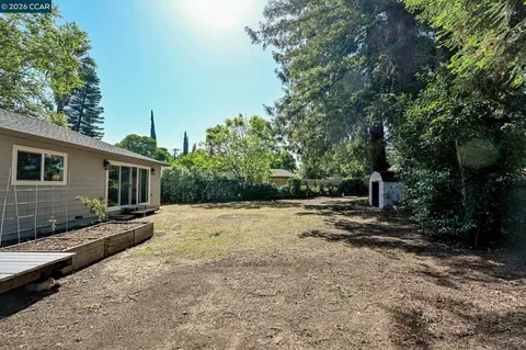 Exterior - 1813 Silverwood Dr, Concord, CA 94519 photo 9 of 15