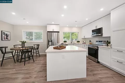 Kitchen - 1813 Silverwood Dr, Concord, CA 94519 photo 2 of 5