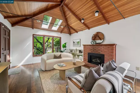 Living - 3375 Freeman Rd, Walnut Creek, CA 94595 photo 3 of 9