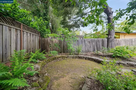 Exterior - 3375 Freeman Rd, Walnut Creek, CA 94595 photo 10 of 11