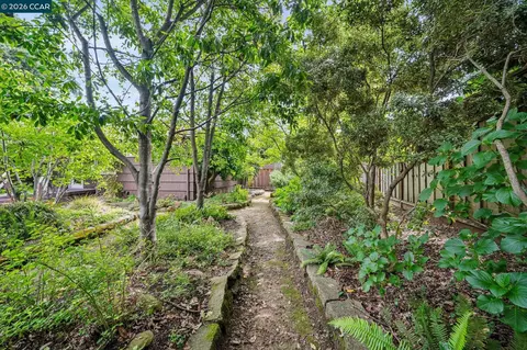 Exterior - 3375 Freeman Rd, Walnut Creek, CA 94595 photo 9 of 11