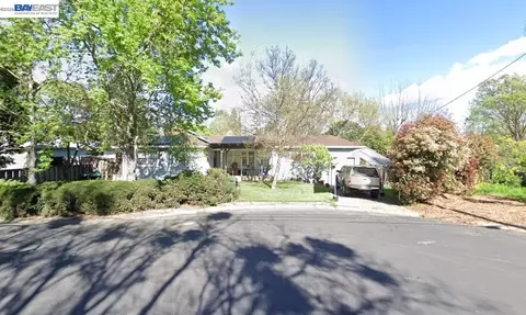 1210 Kendall Ct, Walnut Creek, CA 94595