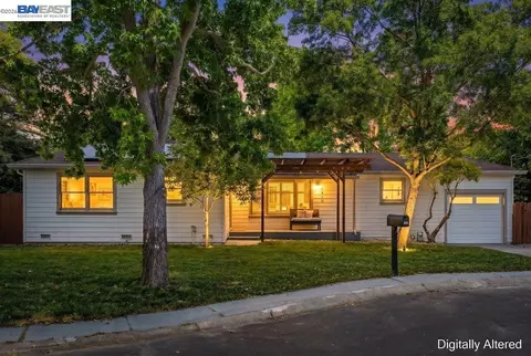 1210 Kendall Ct, Walnut Creek, CA 94595