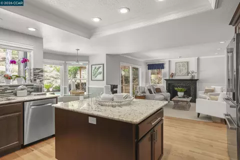 Kitchen - 143 Mount Kennedy Dr, Martinez, CA 94553 photo 2 of 3