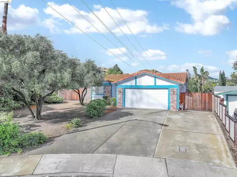 2213 Navarro Ct, Antioch, CA 94509