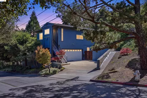 2237 Trafalgar, Oakland, CA 94611