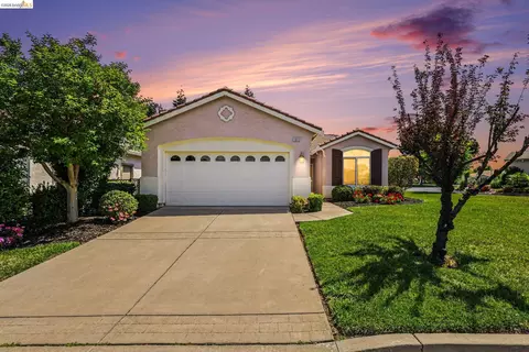 1312 Pearl Way, Brentwood, CA 94513