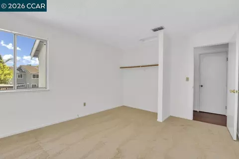 Bedroom - 65 Edgewater Pl, Pittsburg, CA 94565 photo 6 of 9