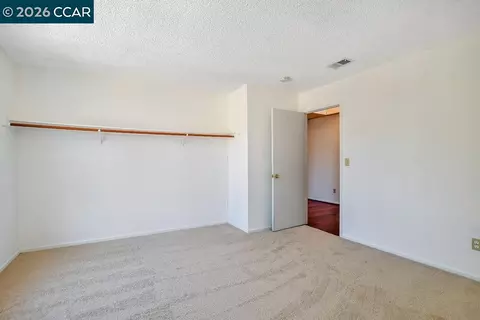 Bedroom - 65 Edgewater Pl, Pittsburg, CA 94565 photo 2 of 9