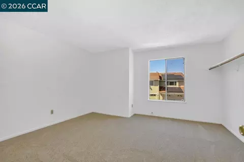 Bedroom - 65 Edgewater Pl, Pittsburg, CA 94565 photo 1 of 9