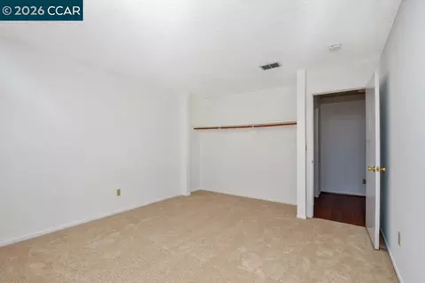 Bedroom - 65 Edgewater Pl, Pittsburg, CA 94565 photo 4 of 9