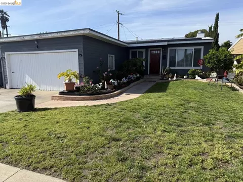 1765 Hemlock Ave, San Mateo, CA 94401