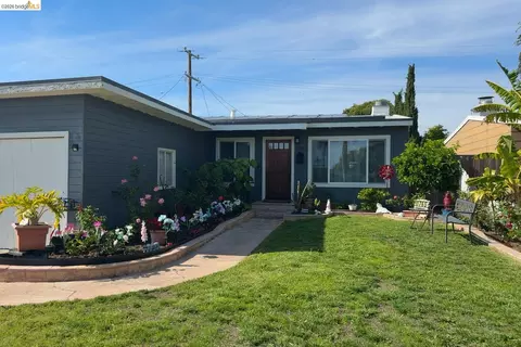 1765 Hemlock Ave, San Mateo, CA 94401 photo 3