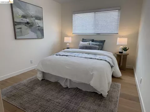 1728 7th St #A, Berkeley, CA 94710 photo 3