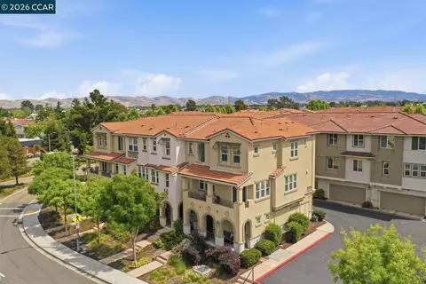 971 Bluebell Dr, Livermore, CA 94551