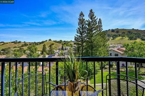 4259 Terra Granada Dr #4B, Walnut Creek, CA 94595