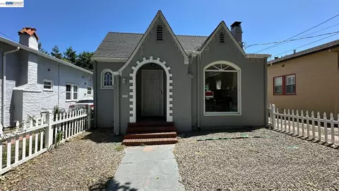 1343 Birch St, Pittsburg, CA 94565
