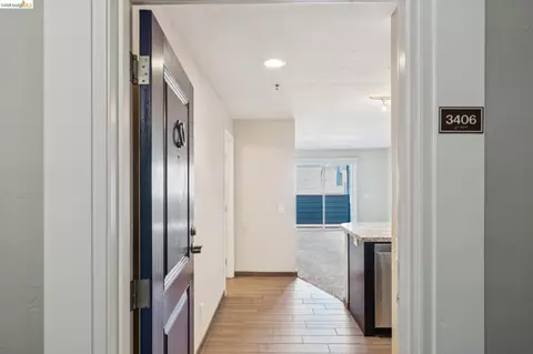6400 Christie Ave #3406, Emeryville, CA 94608
