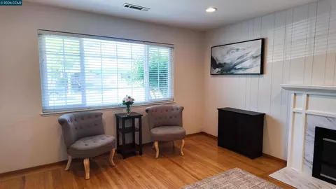 Living - 926 Sassel, Concord, CA 94518 photo 1 of 3