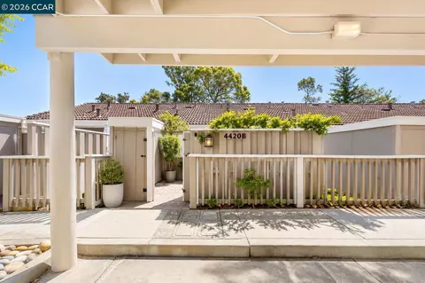 4420 Eagle Peak Rd #B, Concord, CA 94521