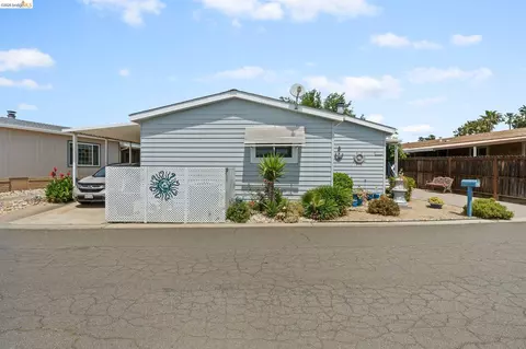 191 Oxbow Marina Dr, Isleton, CA 95641