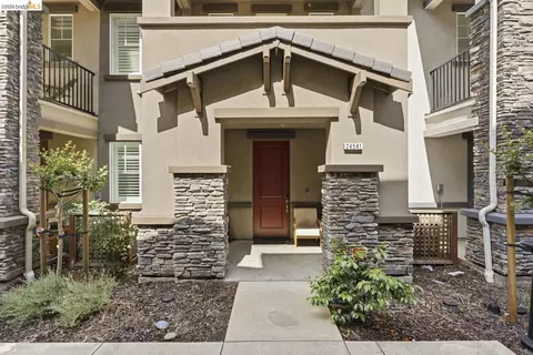 24541 Blossom Acre Way, Hayward, CA 94544