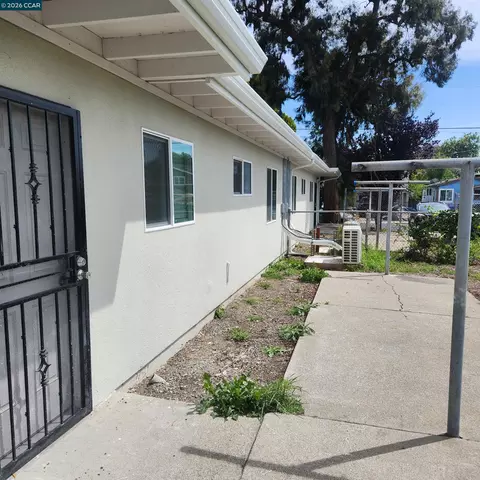 Silver Ave, Richmond, CA 94805