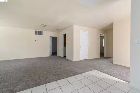Living - 811 G St, Antioch, CA 94509 photo 6 of 7