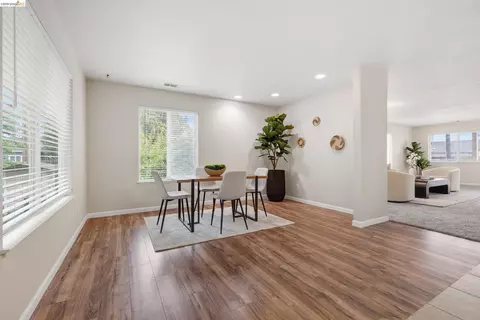 Dining - 811 G St, Antioch, CA 94509 photo 2 of 2