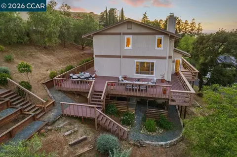 Exterior - 5787 Lewis Way, Concord, CA 94521 photo 10 of 17