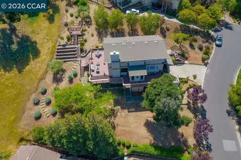 View/Area - 5787 Lewis Way, Concord, CA 94521 photo 1 of 4